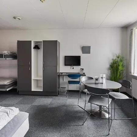 Danhostel * Эсбьерг